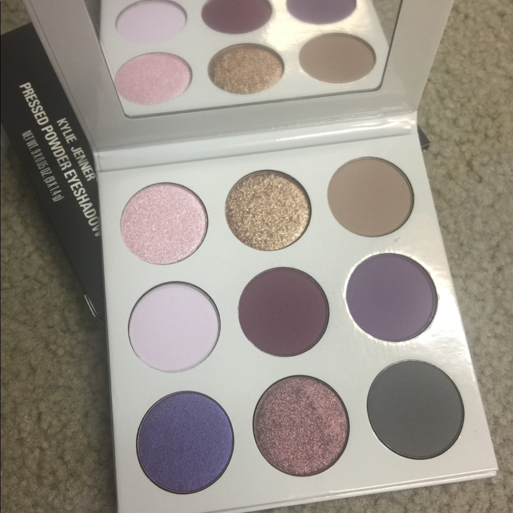 Kylie Cosmetics - Purple Palette